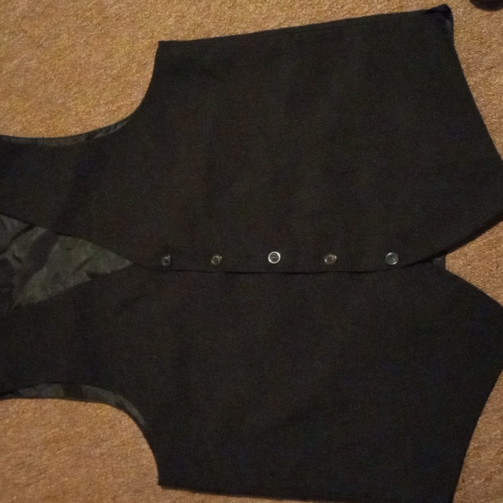 NEIL ALLYN BUTTON UP VEST BLACK MEDUIM